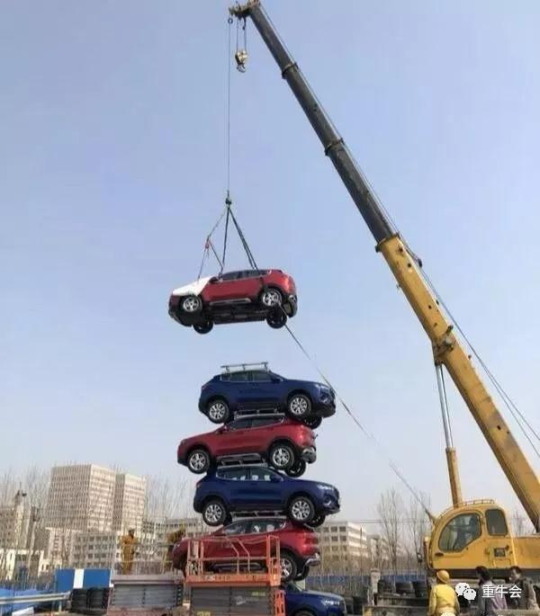 天津中汽研新車發(fā)布吊裝實驗項目